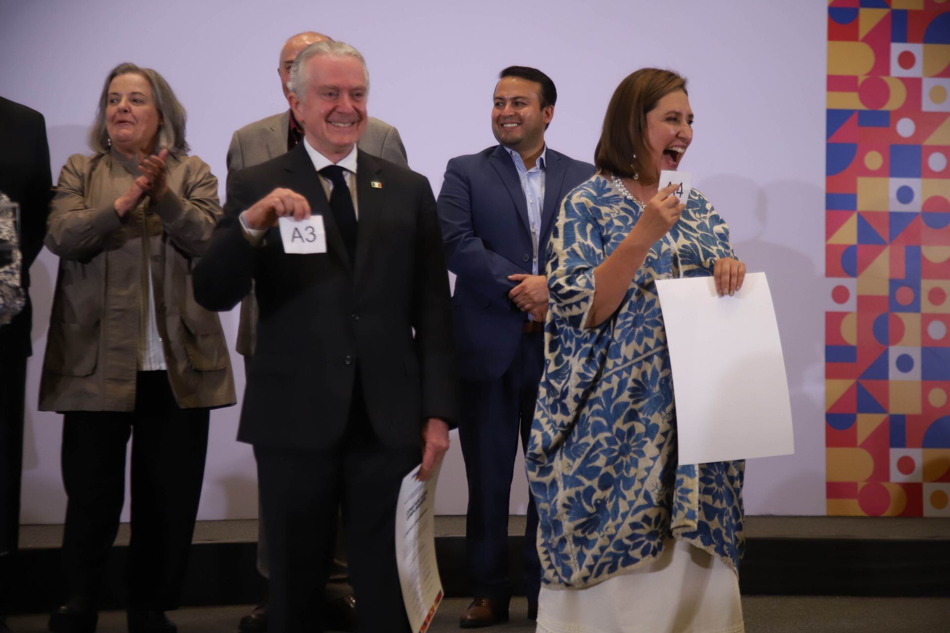 Santiago Creel y Xóchitl Gálvez consiguieron seguir a la siguiente fase de su elección a candidato presidencial del Frente Amplio por México