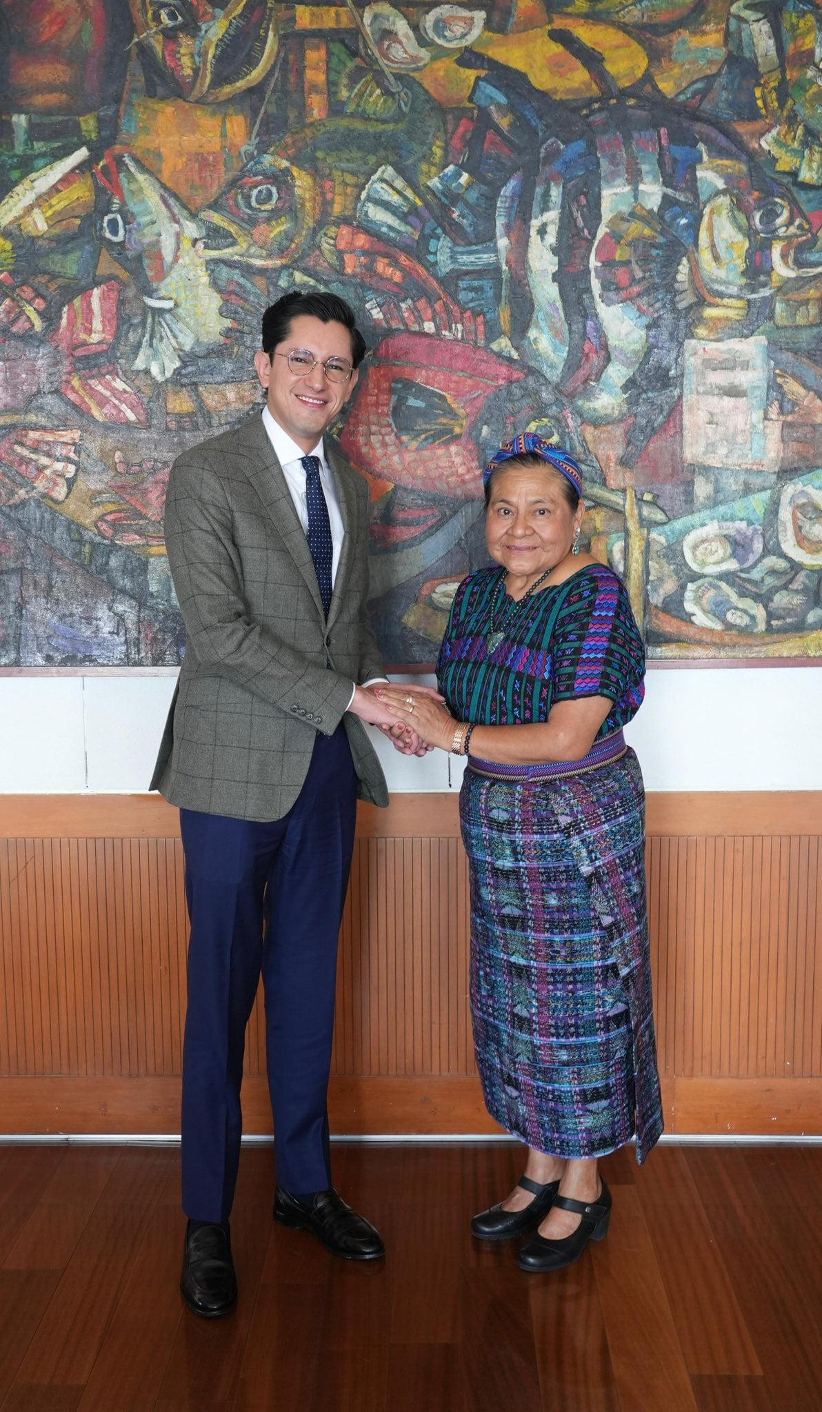 SRE nombra a Rigoberta Menchú alta consejera para los Derechos de las Mujeres y los Pueblos Indígenas