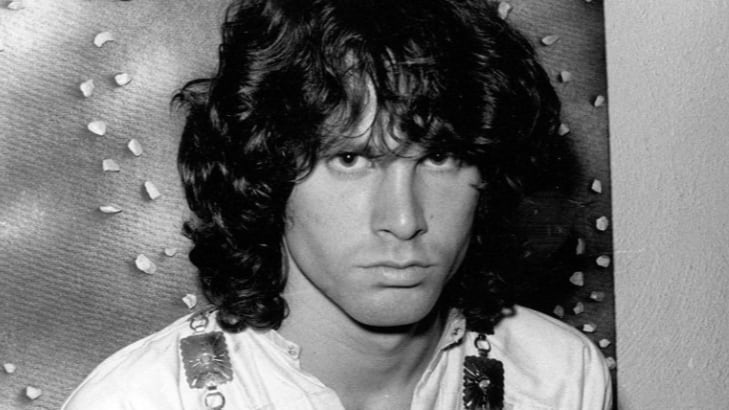 Jim Morrison triunfó sin saber tocar música: este era su verdadero talento