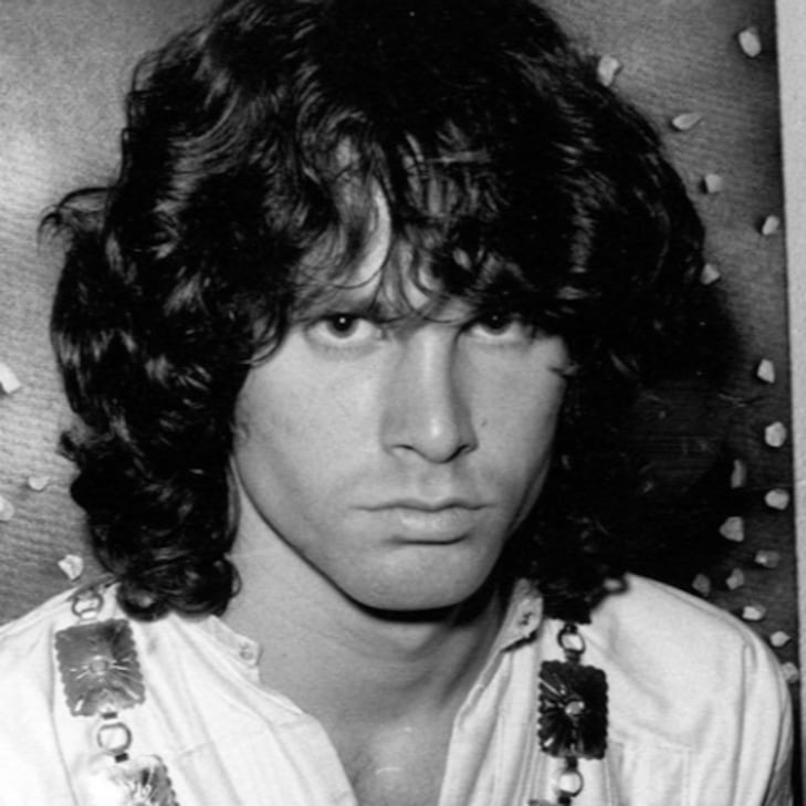 Jim Morrison triunfó sin saber tocar música: este era su verdadero talento