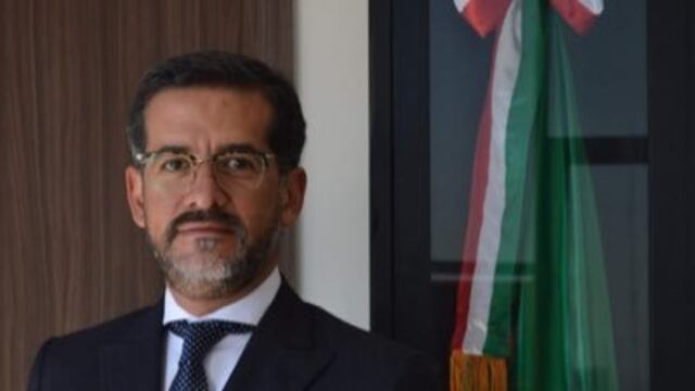 Juan José Serrano debe dar una explicación de su viaje al Super Bowl, expuso Claudia Sheinbaum