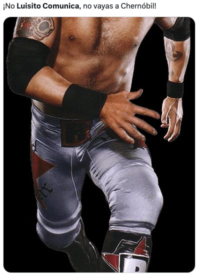 Memes de Luisito Comunica perdiendo los dientes.