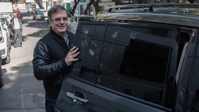 Marcelo Ebrard. Buenas credenciales.