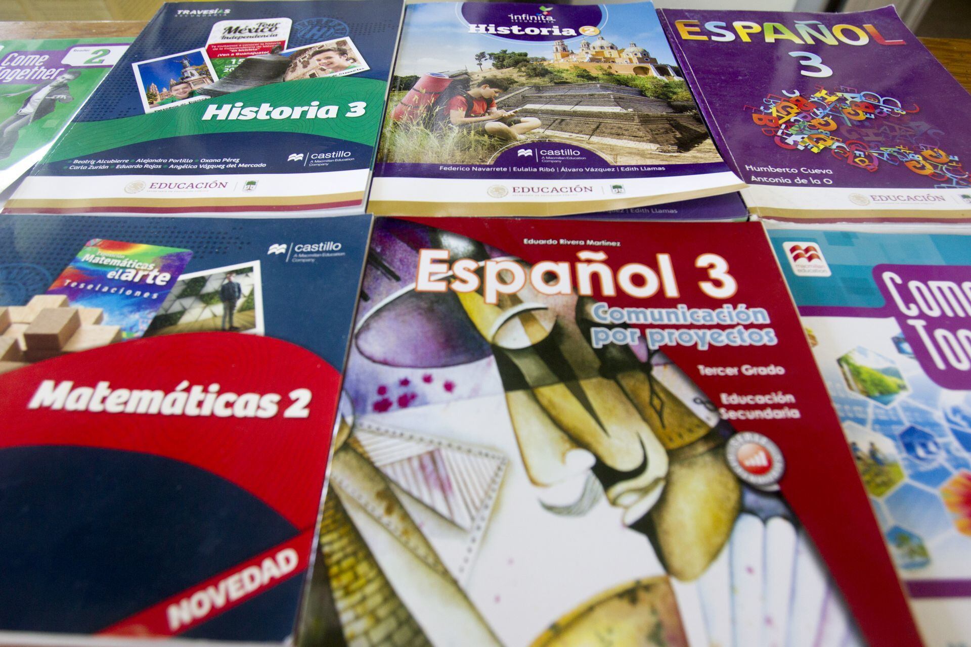 Libros de texto gratuitos de la Secretaría de la Educación Pública (SEP)