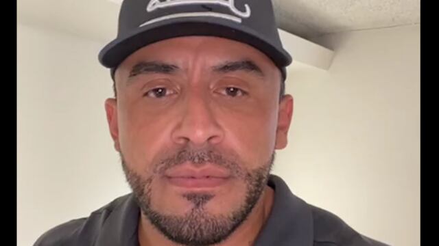 Juan Rivera, cantante.