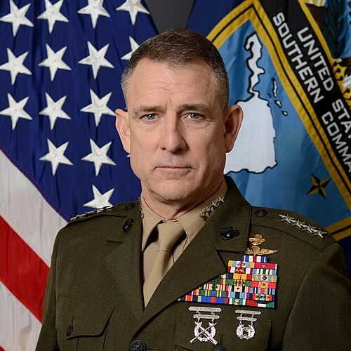 ¿Quién es Francis L. Donovan? Comandante del Comando Sur de los Estados Unidos