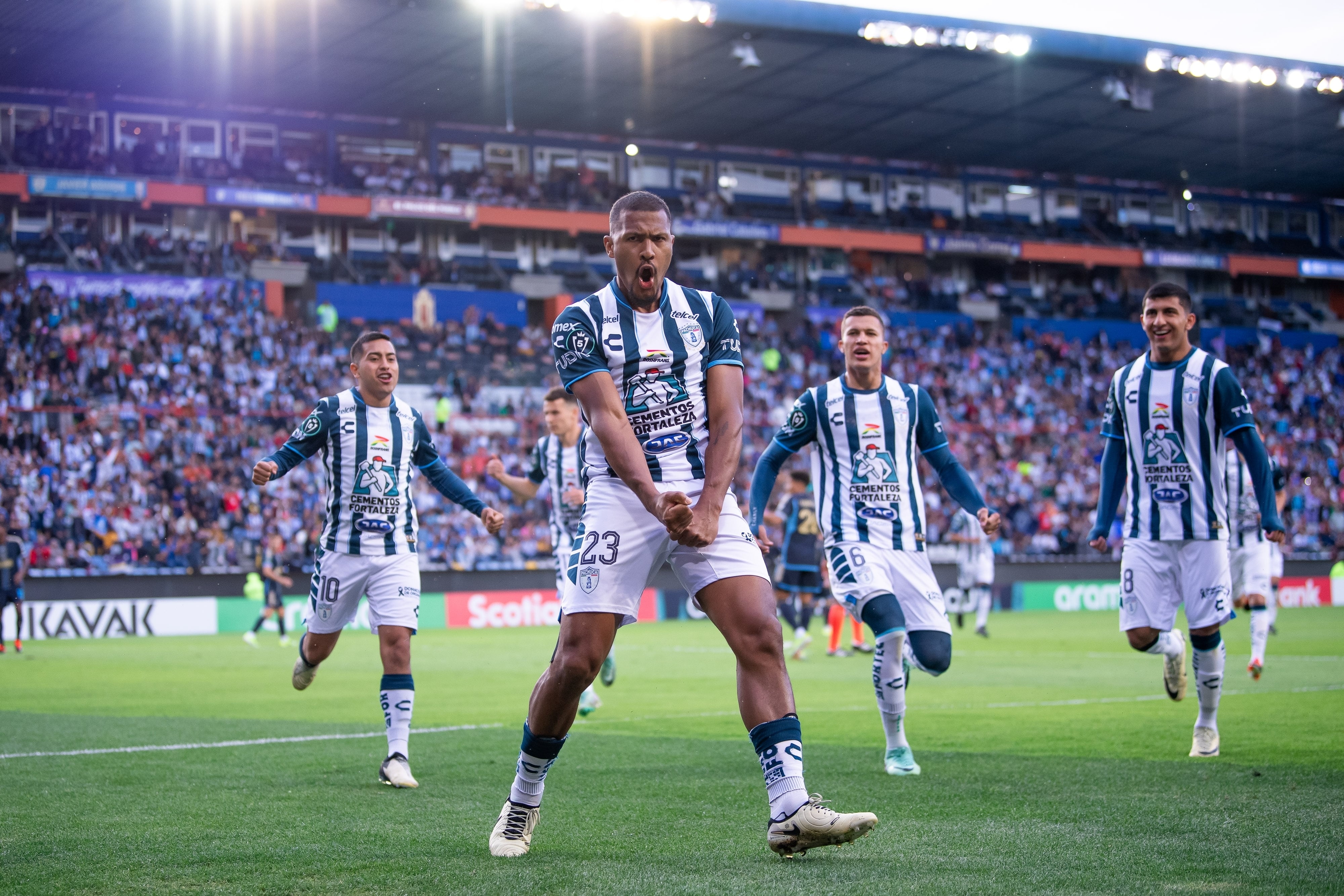 Pachuca brilla en la Concachampions