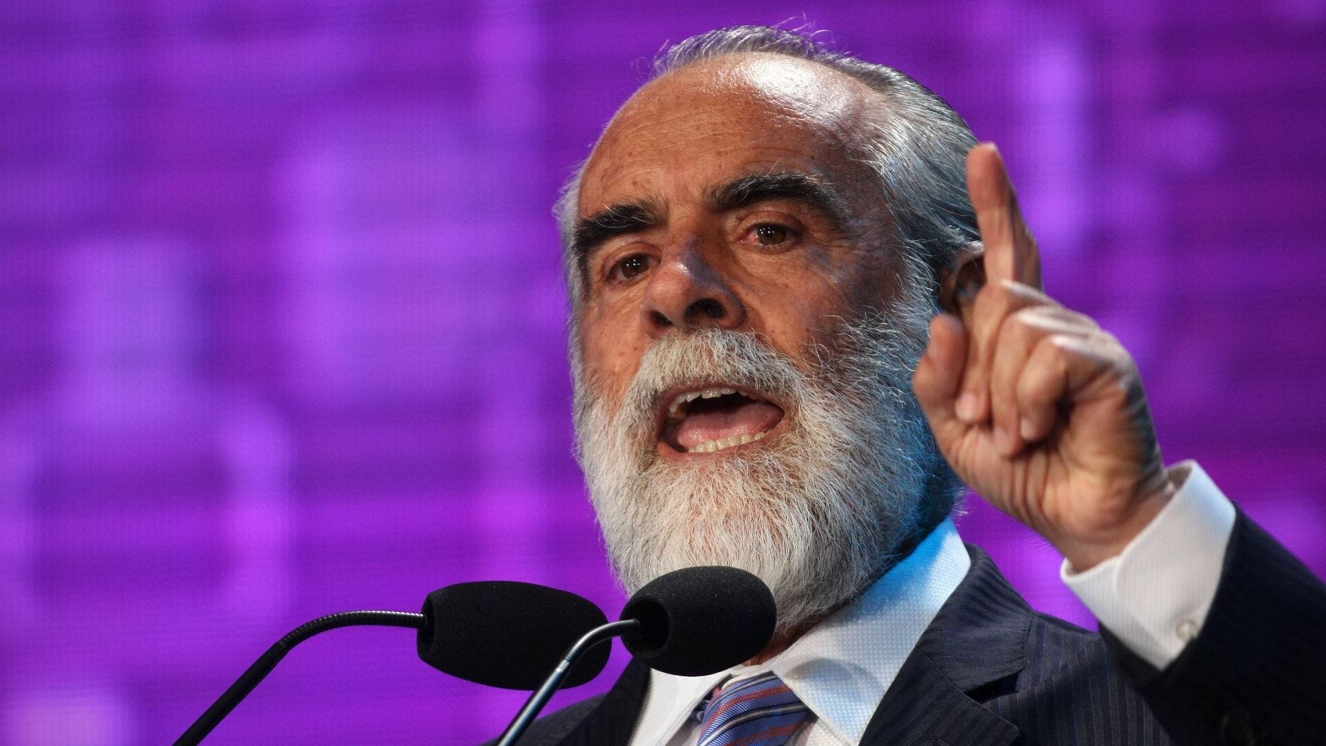 El conservador Diego Fernández de Cevallos hace rabieta contra Jesusa Rodríguez, embajadora de México en Panamá