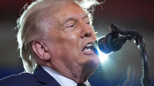 Trump asegura que las negociaciones con Irán avanzan pero van a tomarse su tiempo para logar un buen acuerdo