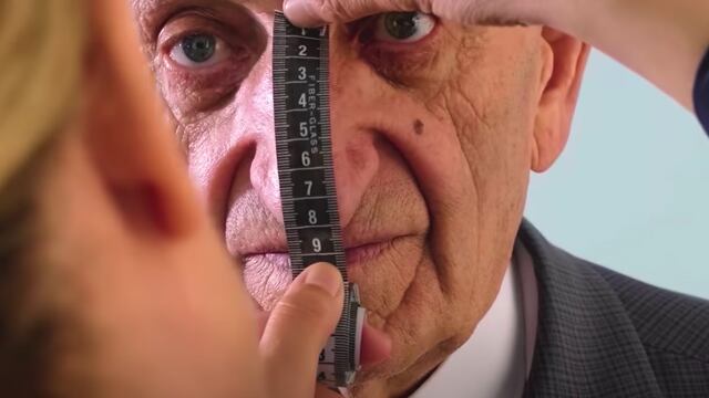 Mehmet Ozyurek tiene una nariz de 9 cm