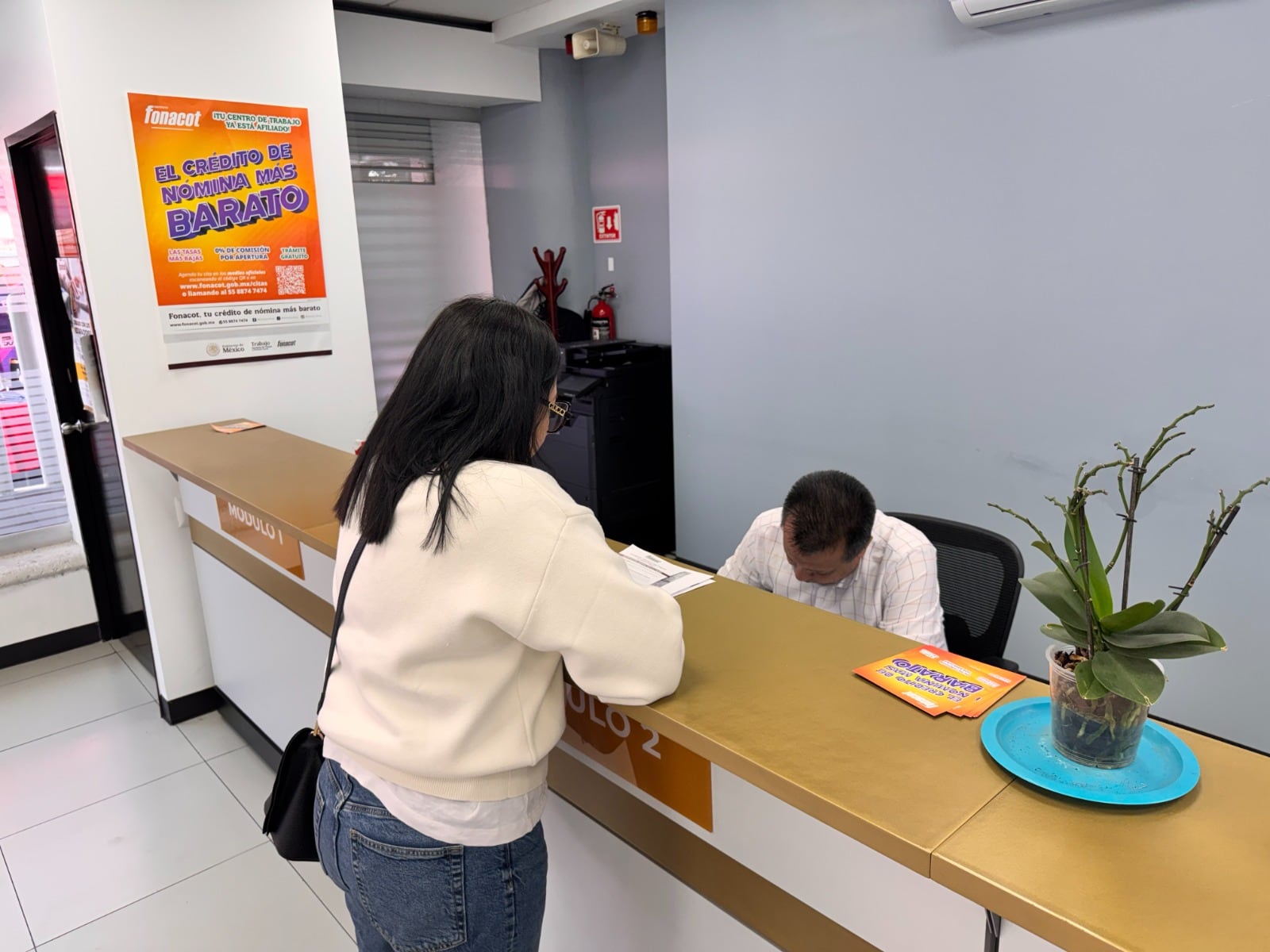 FONACOT actualiza bonos sociales para mujeres trabajadoras