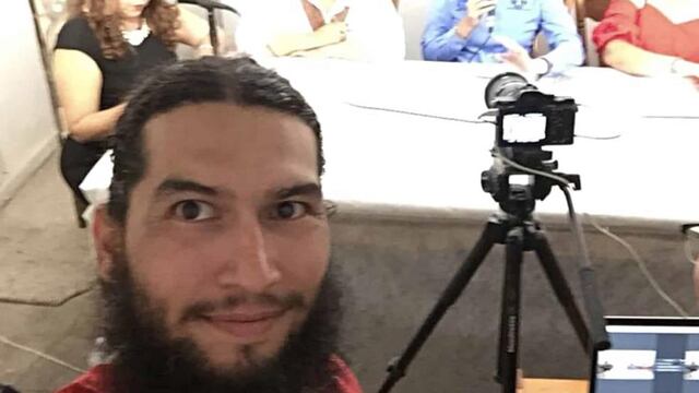 Periodista Rafael Murúa.