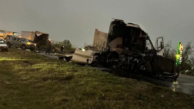 Accidente de tráileres en la autopista México-Querétaro hoy 28 de febrero