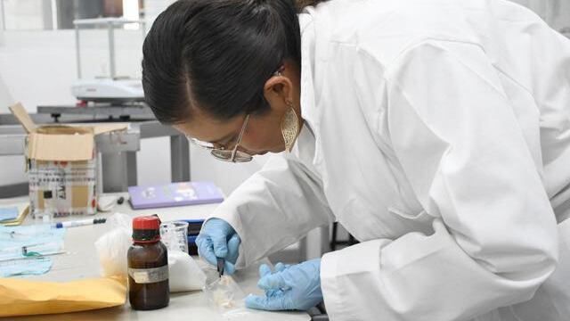 BUAP desarrolla tecnología para remover contaminantes en agua