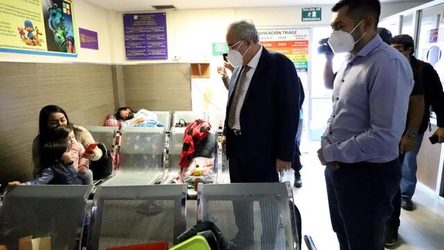 Visita Rubén Rocha el Hospital Pediátrico de Sinaloa