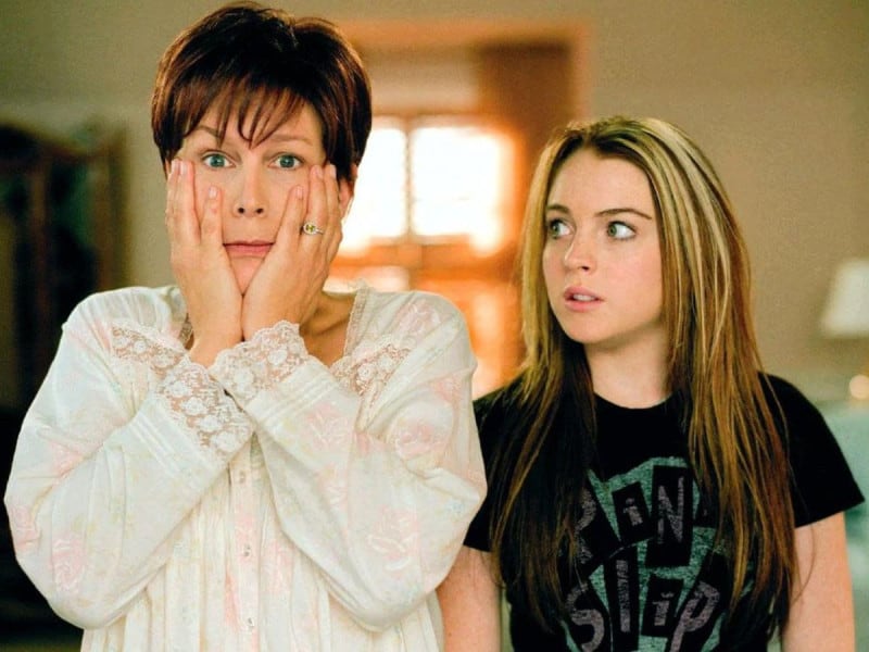Jamie Lee Curtis y Lindsay en la película Un Viernes de Locos