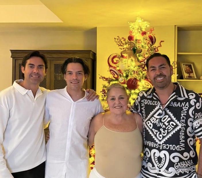 Lupita D'alessio e hijos