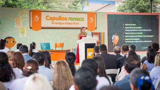 Mariana Rodríguez y Samuel García iniciaron la tercera etapa de Capullos Renace