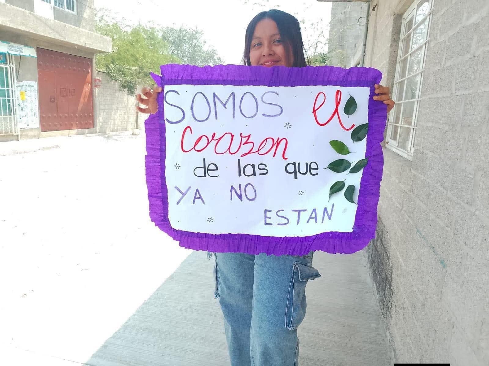 Lorena Durán Pineda, joven desaparecida tras asistir a la marcha 8M en Puebla