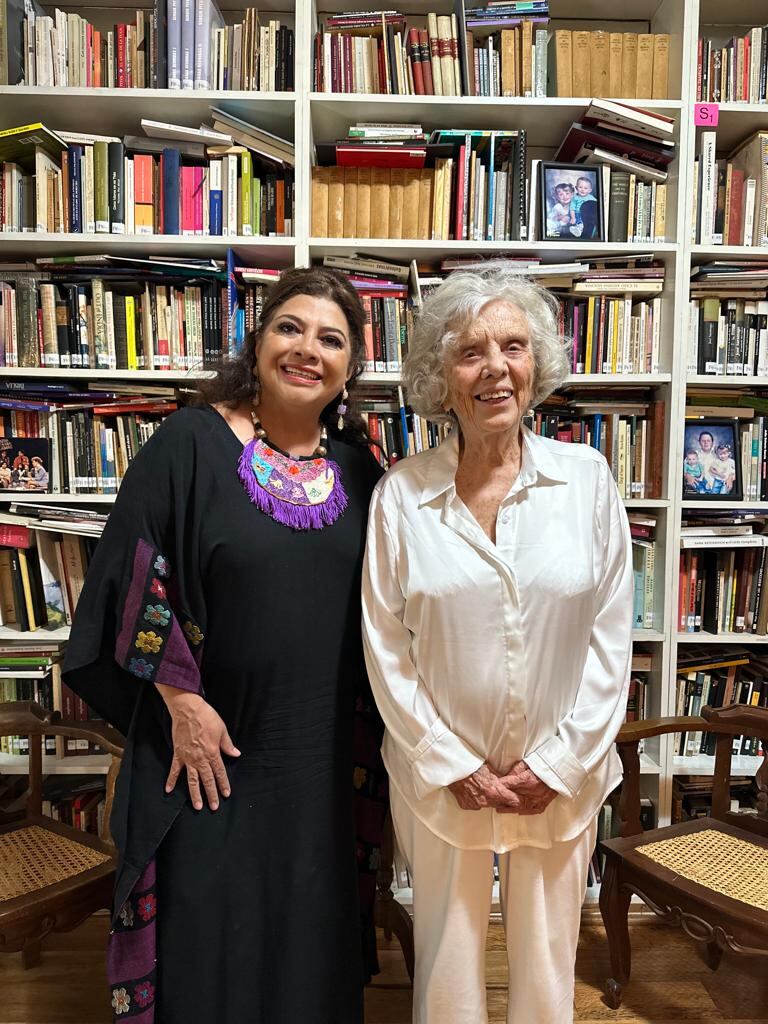 Clara Brugada tiene el respaldo cultural y artístico