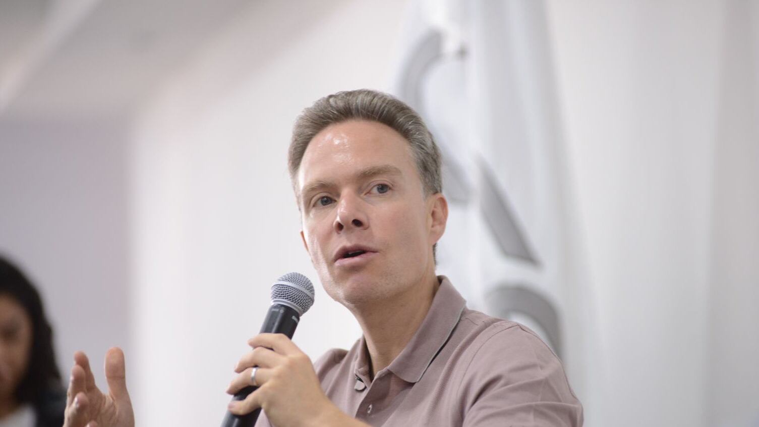 Manuel Velasco fija postura sobre 2027 y la polémica Ley Esposa en San Luis Potosí