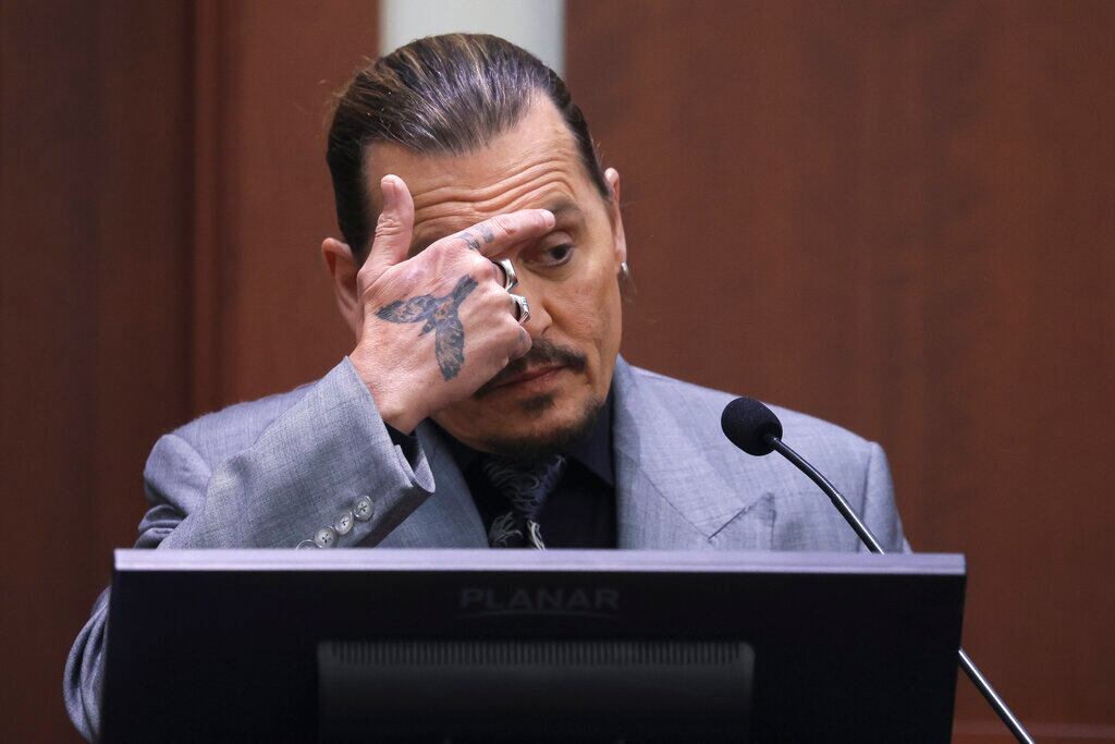Johnny Depp testificando