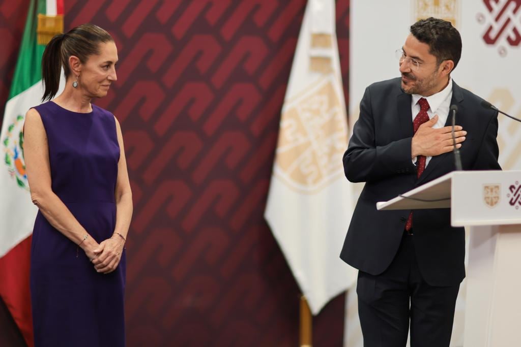 Martí Batres y Claudia Sheinbaum en la conferencia del 14 de junio de 2023
