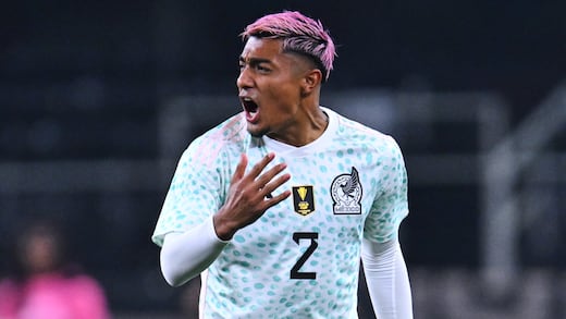 Malas noticias para Julián Araujo: Celtic anuncia salida de su entrenador