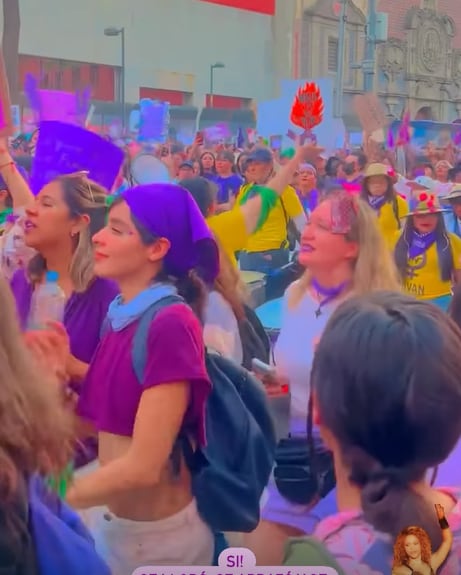Esmeralda Pimentel en la marcha del 8 de marzo por el Día Internacional de la Mujer.