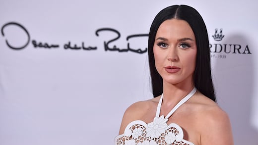 Katy Perry estalla contra la Casa Blanca por usar “Firework” en un video sobre Irán