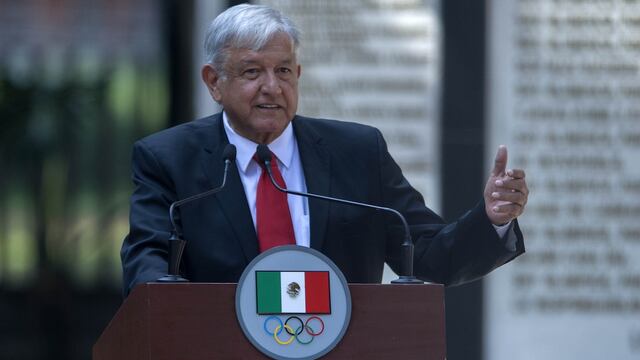 López Obrador en un evento del Comité Olímpico Mexicano