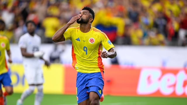 Miguel Borja con la selección de Colombia.
