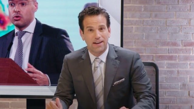 Carlos Loret de Mola