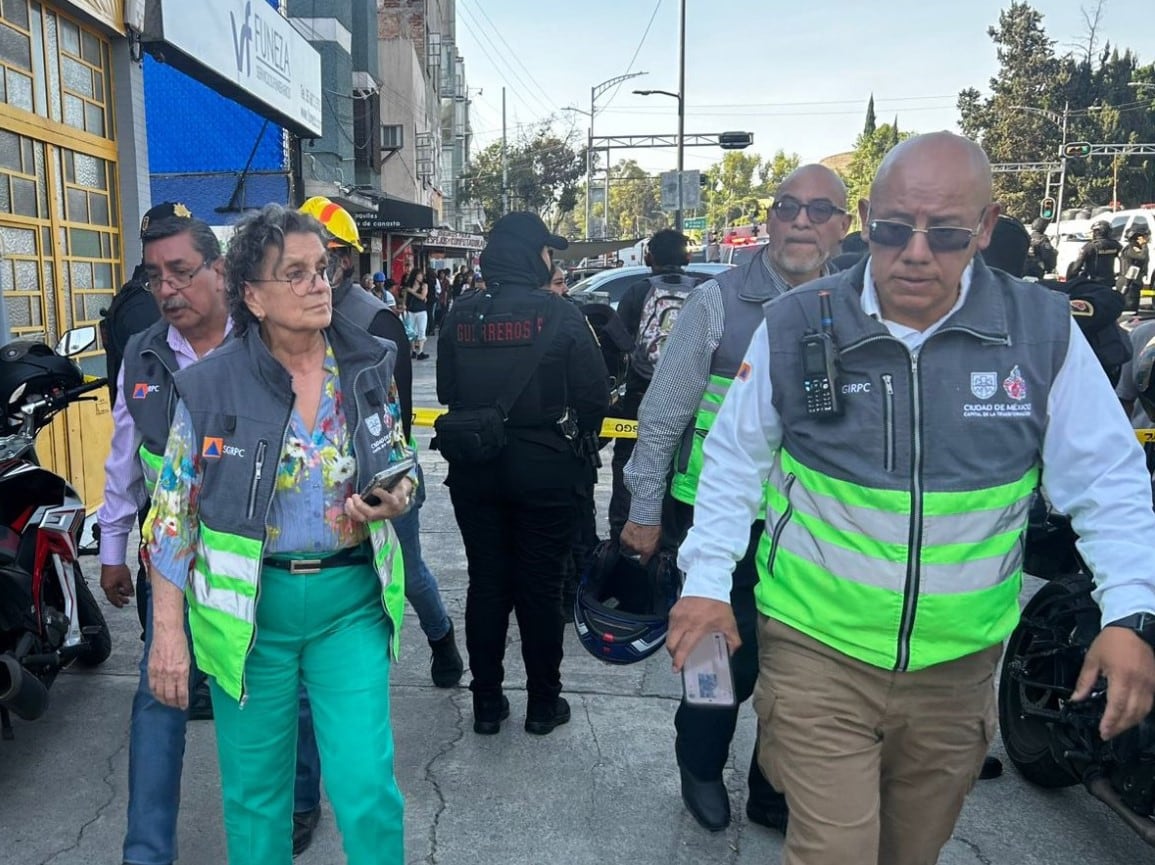 Colapso de grúa telescópica en CDMX será investigado por Fiscalía