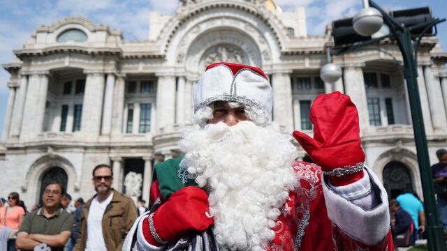 Santa Claus en Bellas Artes
