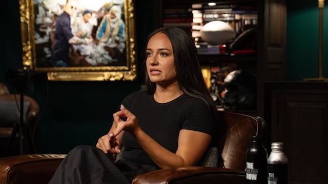 Katarina Szulc, periodista canadiense quién lanzó una dura acusación contra Claudia Sheinbaum y Morena