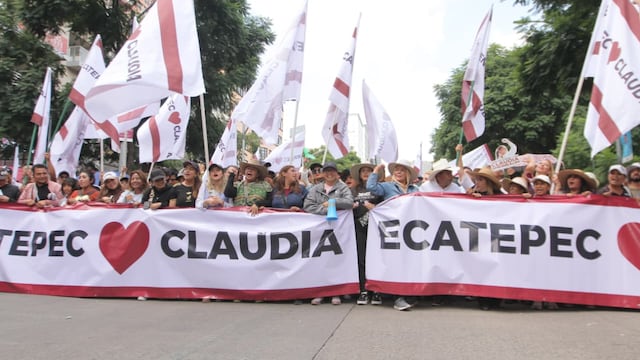 Más de 4 mil ecatepenses mostraron su apoyo a Claudia Sheinbaum en el Zócalo de la CDMX