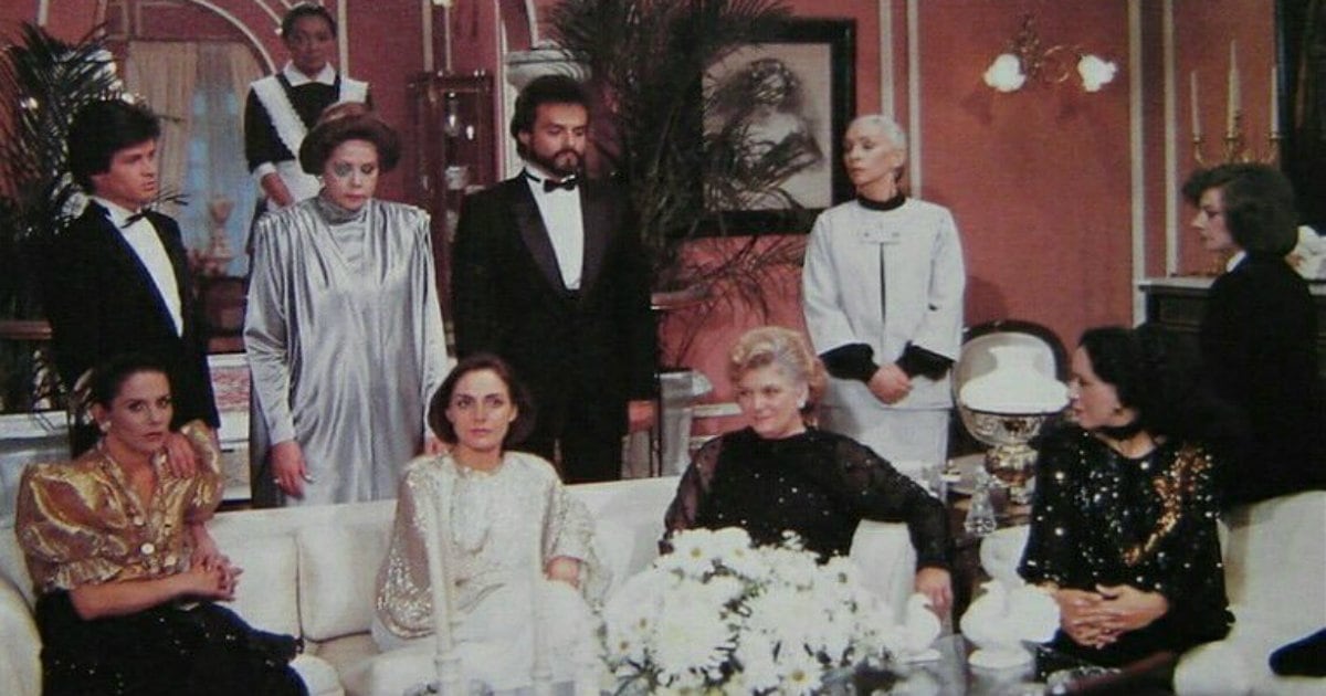 ¿De qué trataba Cuna de lobos, la telenovela estelarizada por Rebecca Jones?