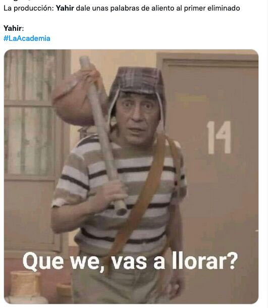 Meme de Yahir conduciendo La Academia.