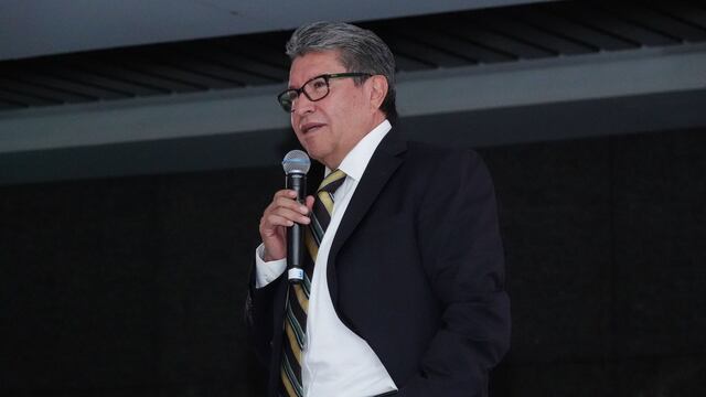Ricardo Monreal durante el segundo día de actividades de la Reunión Nacional del PVEM en la Expo Santa Fe.