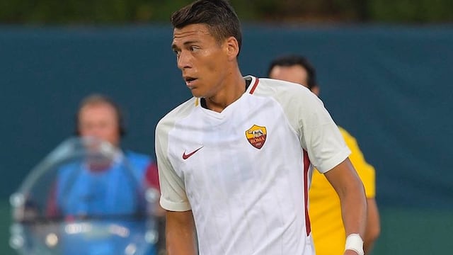 El futbolista mexicano saldría del equipo de La Loba