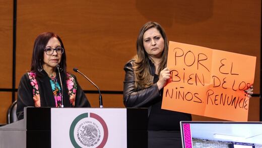 Diputada del PRI interrumpe comparecencia de Leticia Ramírez Amaya, titular de la SEP; exige su renuncia y advierte que la denunciará