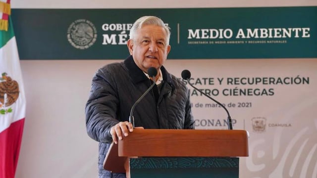 AMLO.