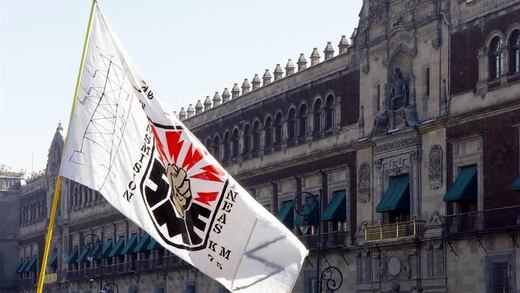 Sindicato Mexicano de Electricistas cita a reunión a ex trabajadores para defensa de pensiones de Luz y Fuerza del Centro