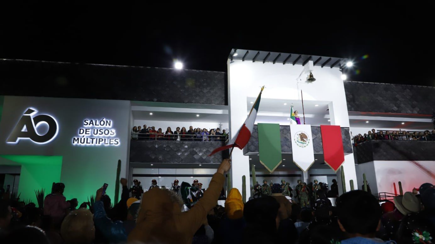 Fiestas Patrias en la Álvaro Obregón