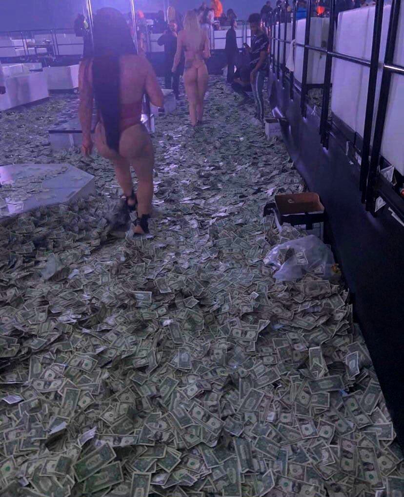 Alfombras de dinero