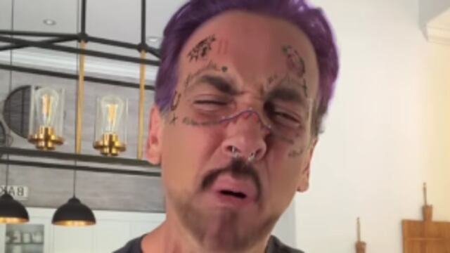 Carlos Ponce se burla de Christian Nodal