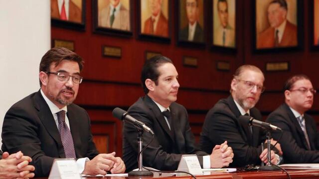 Francisco Domínguez Servién.