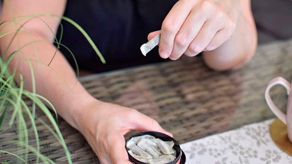 La metamorfosis de la adicción: de la combustión a las bolsas de nicotina