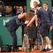 Roland Garros: Alexander Zverev sufre brutal lesión; sale en silla de ruedas